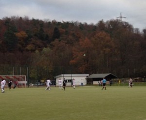 Erste bei SV Geislautern 24.11.2013 2