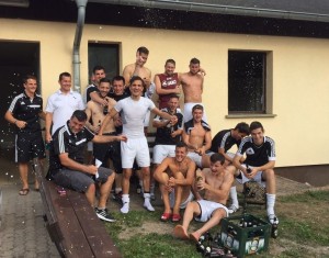 Sieg im ersten Spiel